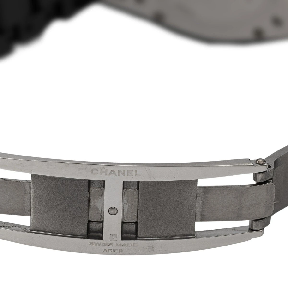 Montre Automatique CHANEL "J12" En Céramique Noire Et Diamants 6 Montre Automatique CHANEL "J12" En Céramique Noire Et Diamants – Image 6
