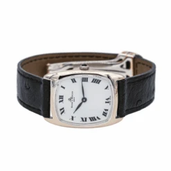 Montre BAUME & MERCIER En Or Blanc, Saphir Et Cuir 9 Montre BAUME & MERCIER En Or Blanc, Saphir Et Cuir -Castafiore Boutique montre baume mercier en or blanc saphir et cuir 261492