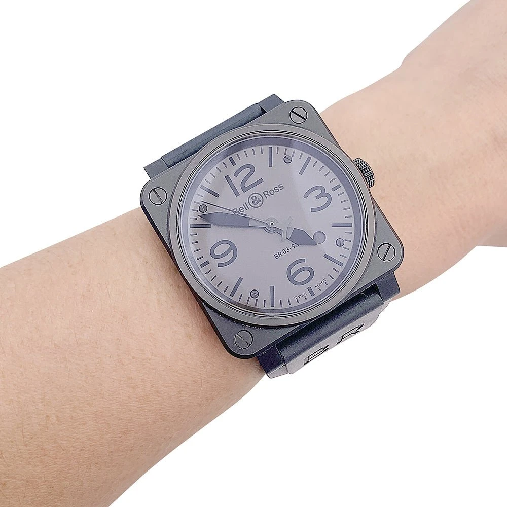 Miller Montre BELL & ROSS "BR 03 Phantom" En Céramique Noire Et Caoutchouc 2 Miller Montre BELL & ROSS "BR 03 Phantom" En Céramique Noire Et Caoutchouc – Image 2