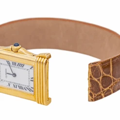 Montre Quartz O.J PERRIN En Or Jaune Et Saphir 11 Montre Quartz O.J PERRIN En Or Jaune Et Saphir -Castafiore Boutique montre quartz oj perrin en or jaune et saphir 966154