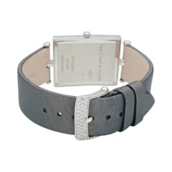 Miller Montre Quartz VAN CLEEF & ARPELS "Classique Arpels" En Or Blanc, Nacre, Satin Et Diamants 10 Miller Montre Quartz VAN CLEEF & ARPELS "Classique Arpels" En Or Blanc, Nacre, Satin Et Diamants -Castafiore Boutique montre van cleef arpels classique arpels en or blanc diamants nacre et satin 565165