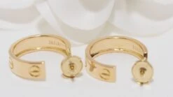 Paire De Boucles D'oreilles CARTIER Love En Or Jaune -Castafiore Boutique paire de boucles doreilles cartier love en or jaune 926942