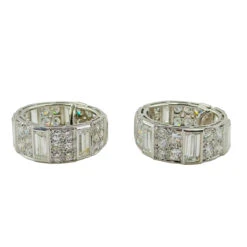 Paire De Boucles D'oreilles Créoles En Platine Et Diamants -Castafiore Boutique paire de boucles doreilles creoles en platine et diamants 681847