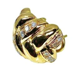 Paire De Boucles D’oreilles En Or Jaune 18 Carat Et Diamants -Castafiore Boutique paire de boucles doreilles en or jaune 18 carat et diamants 506663