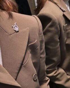 Paire De Clips D'oreilles LYRES En Diamants 7 Paire De Clips D'oreilles LYRES En Diamants -Castafiore Boutique paire de clips doreilles lyres en diamants 142424