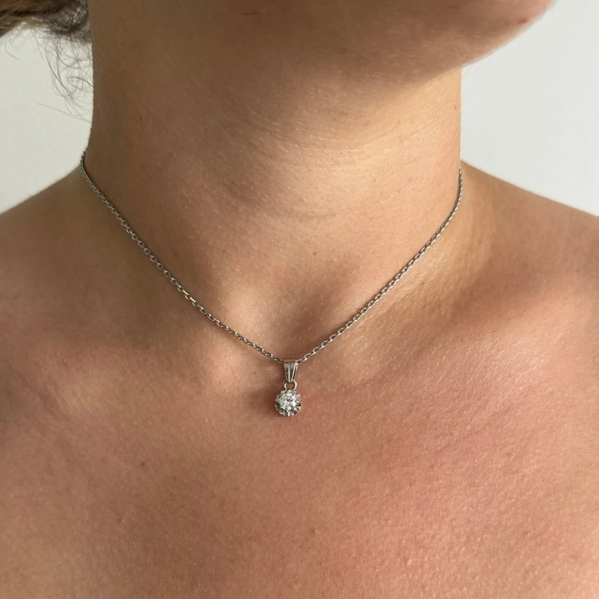 Pendentif En Or Blanc, Platine Et Diamant 6 Pendentif En Or Blanc, Platine Et Diamant – Image 6