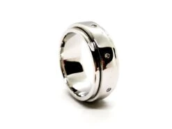 Piaget Bague Alliance Possession Or Blanc Diamant -Castafiore Boutique piaget bague alliance possession or blanc diamant 288848